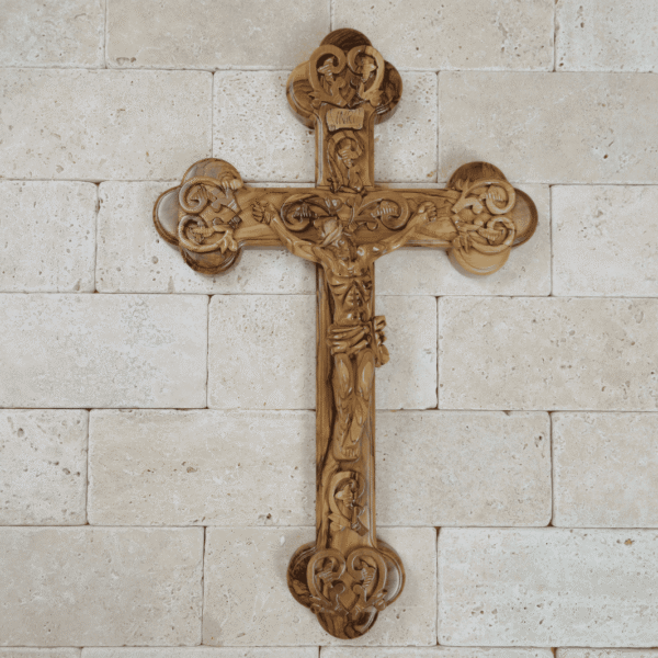 krzyż z drzewa oliwnego z Betlejem