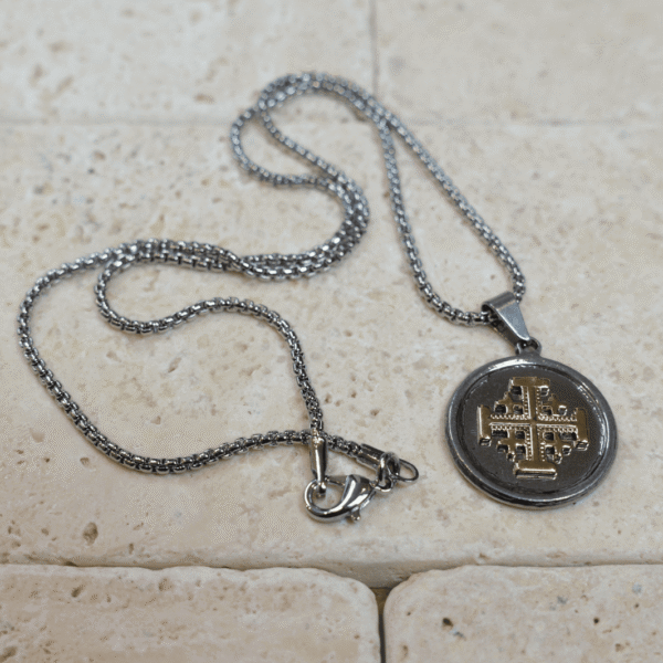 naszyjnik ze stali nierdzewnej