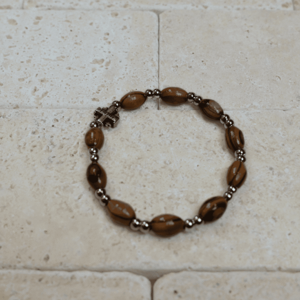 bransoletka z drzewa oliwnego